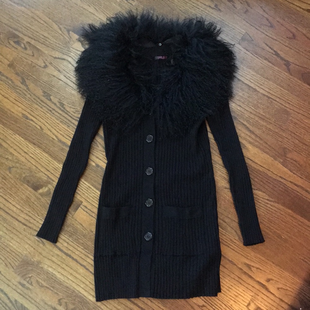 Fontana black sweater